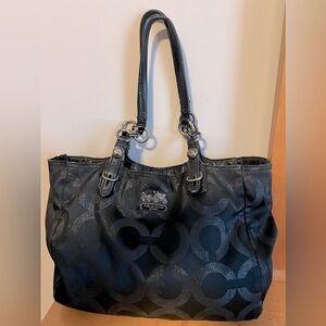 Authentic coach shoulder bag